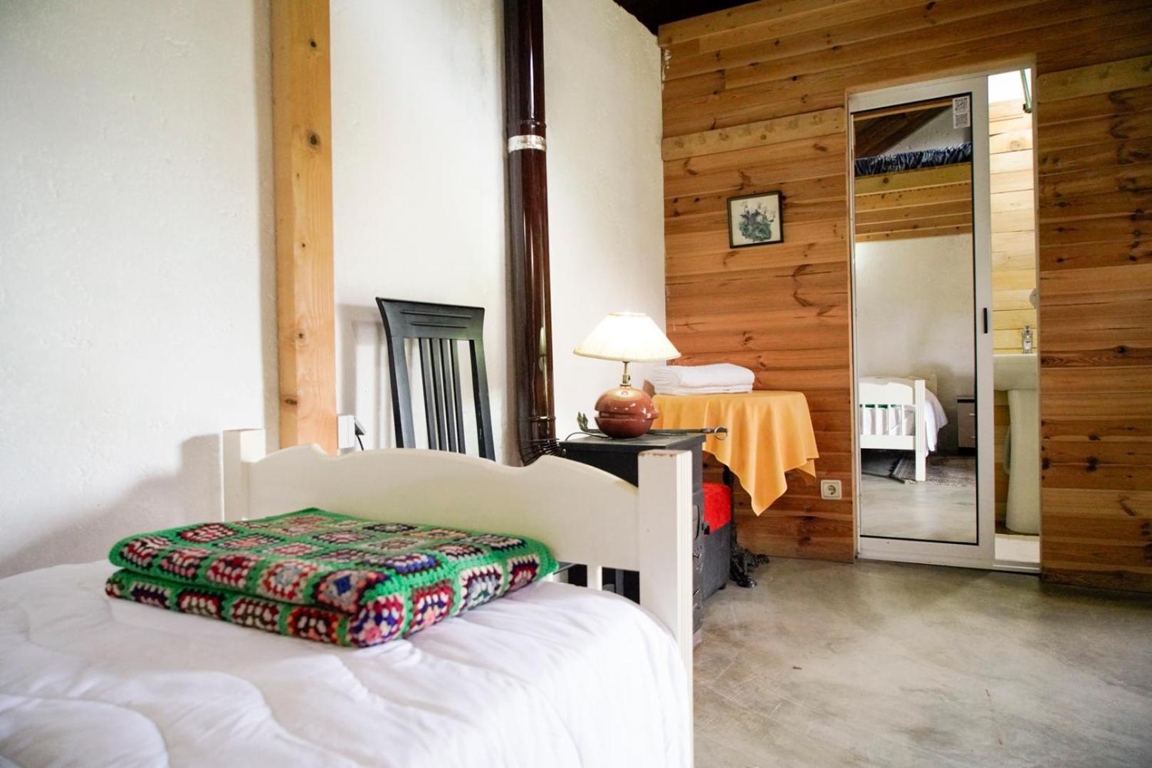Ferma Albanik Hotell Kelcyre Rum bild